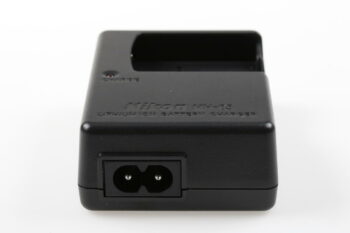 Nikon MH-65 Ladegerät