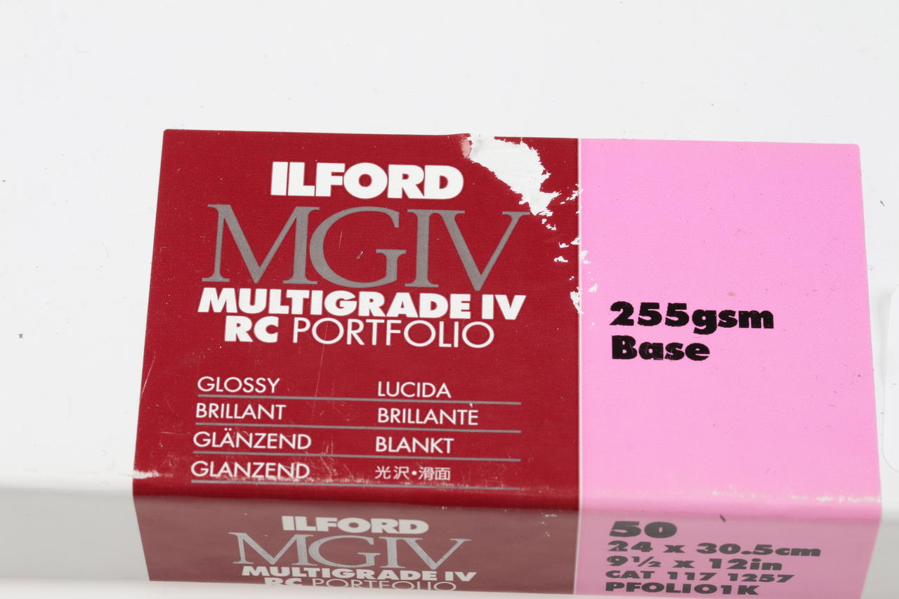 Ilford MGIV RC De Luxe Glossy 24,0x30,5cm 50Bl.