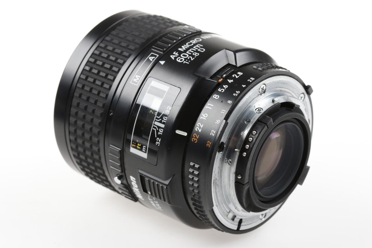 Nikon AF D Micro Nikkor 60mm f/2,8 - #3010885