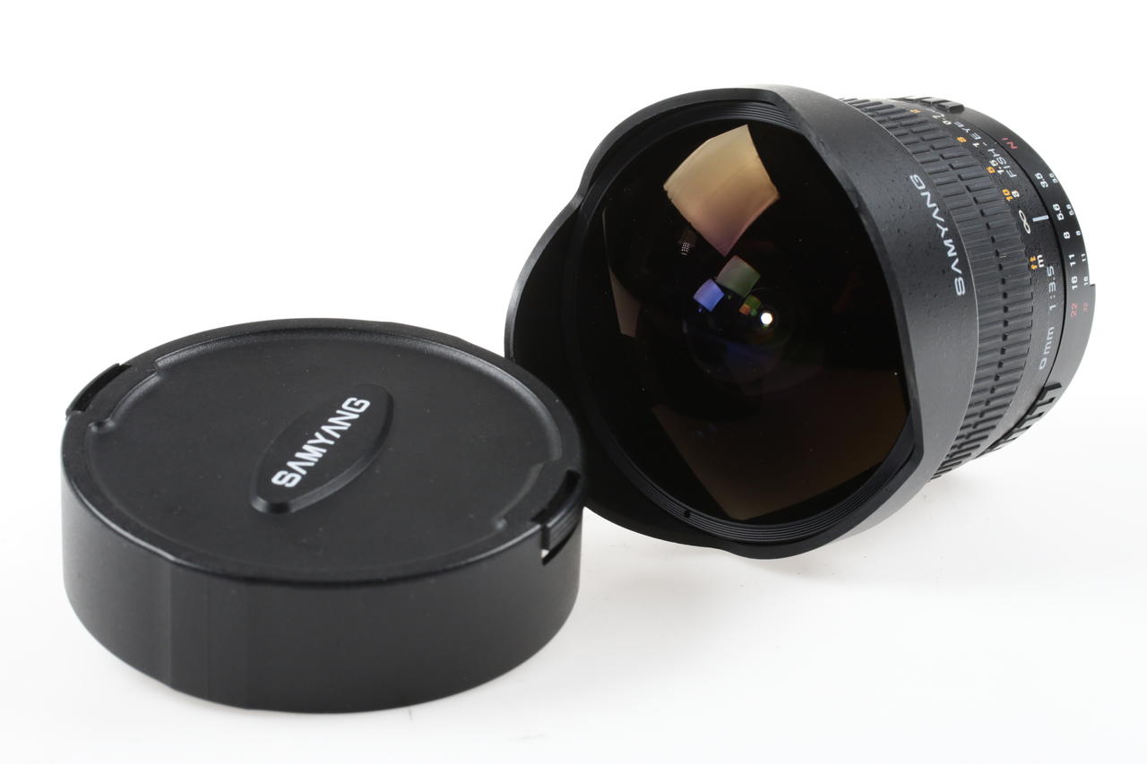 Samyang 8mm f/3,5 UMC Fish Eye CS für Nikon AE