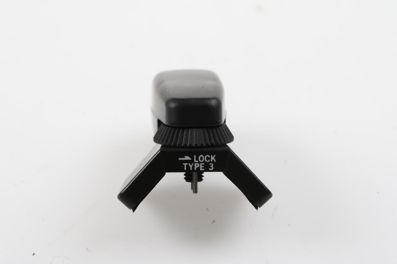 Olympus TTL Auto Connector Type 3