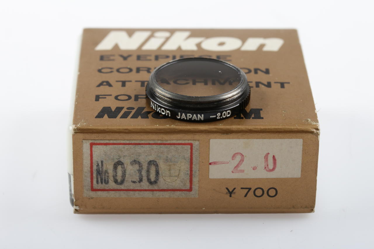 Nikon Augenkorrekturlinse -2,0 für F, FA, FE2, F