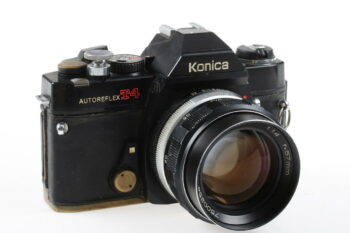 Konica Autoreflex T4 mit 57mm f/1,4 - #1603536