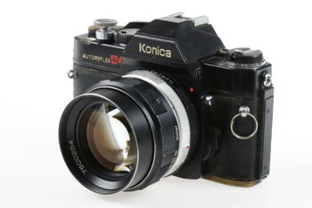Konica Autoreflex T4 mit 57mm f/1,4 - #1603536