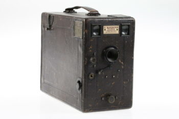 MACKENSTEIN Paris Magazinkamera 9x12cm