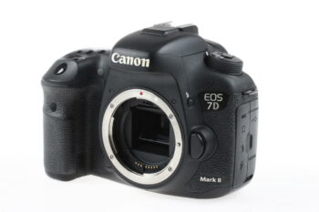 Canon EOS 7D Mark II Gehäuse - #393055000149