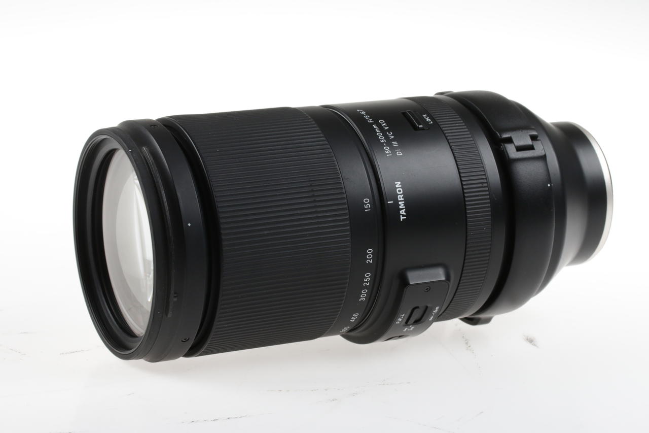 Tamron SP 150-500mm f/5,0-6,3 Di III VC VXD für Sony E
