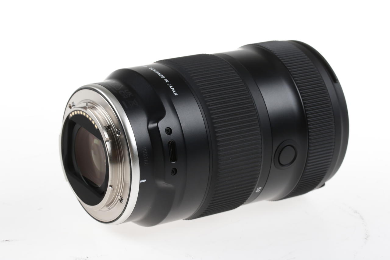 Tamron 17-50mm f/4 Di III VXD für Sony E
