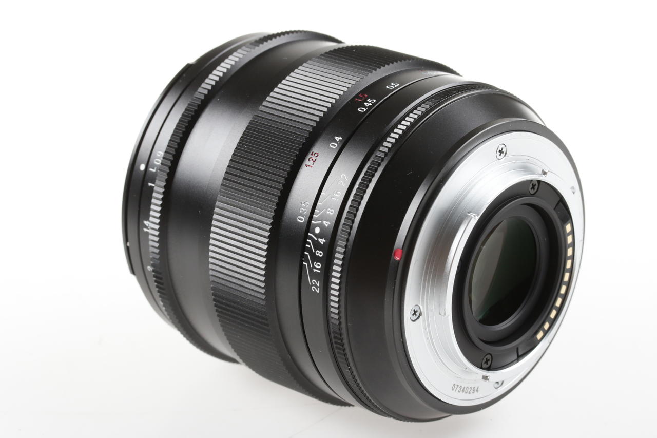 Voigtländer Nokton X 35mm f/0,9 für Fuji X-Mount - #07340294