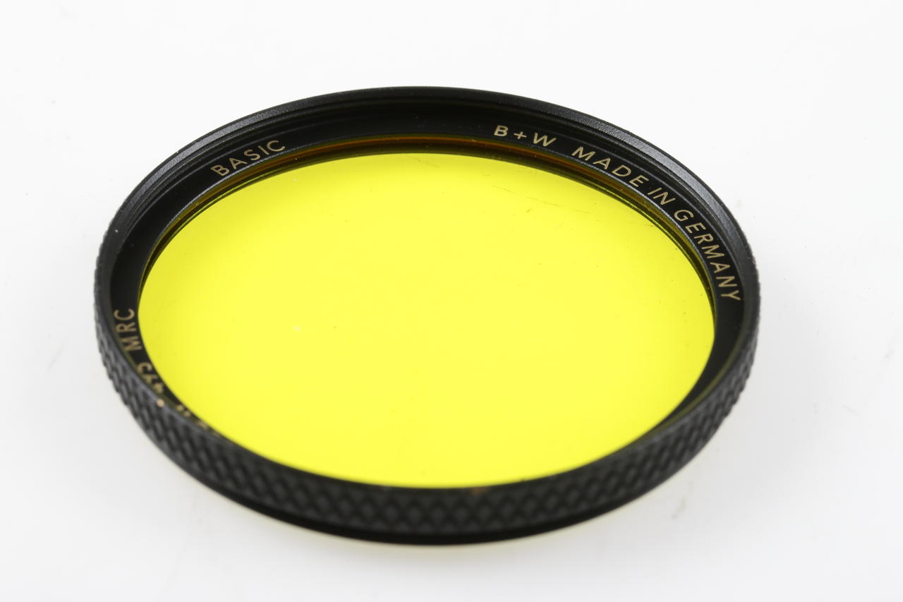 B&W 022 Yellow 495 MRC Filter / 52mm