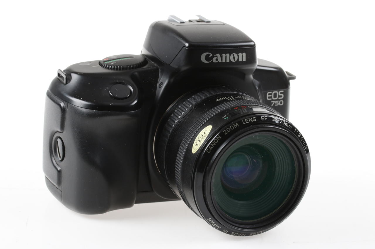 Canon EOS 750 Gehäuse mit EF 35-70mm f/3,5-4,5 - #1091587