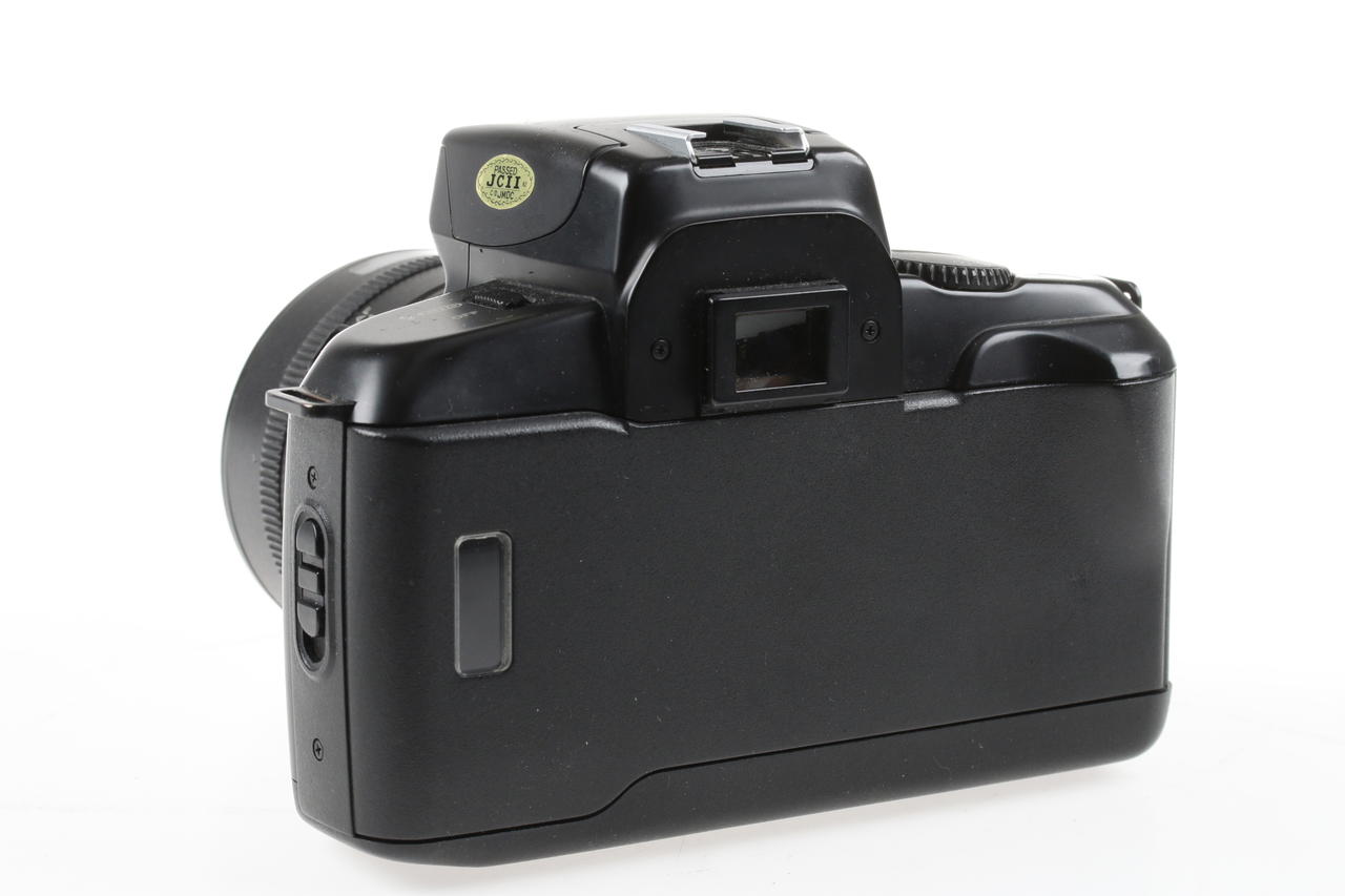 Canon EOS 750 Gehäuse mit EF 35-70mm f/3,5-4,5 - #1091587