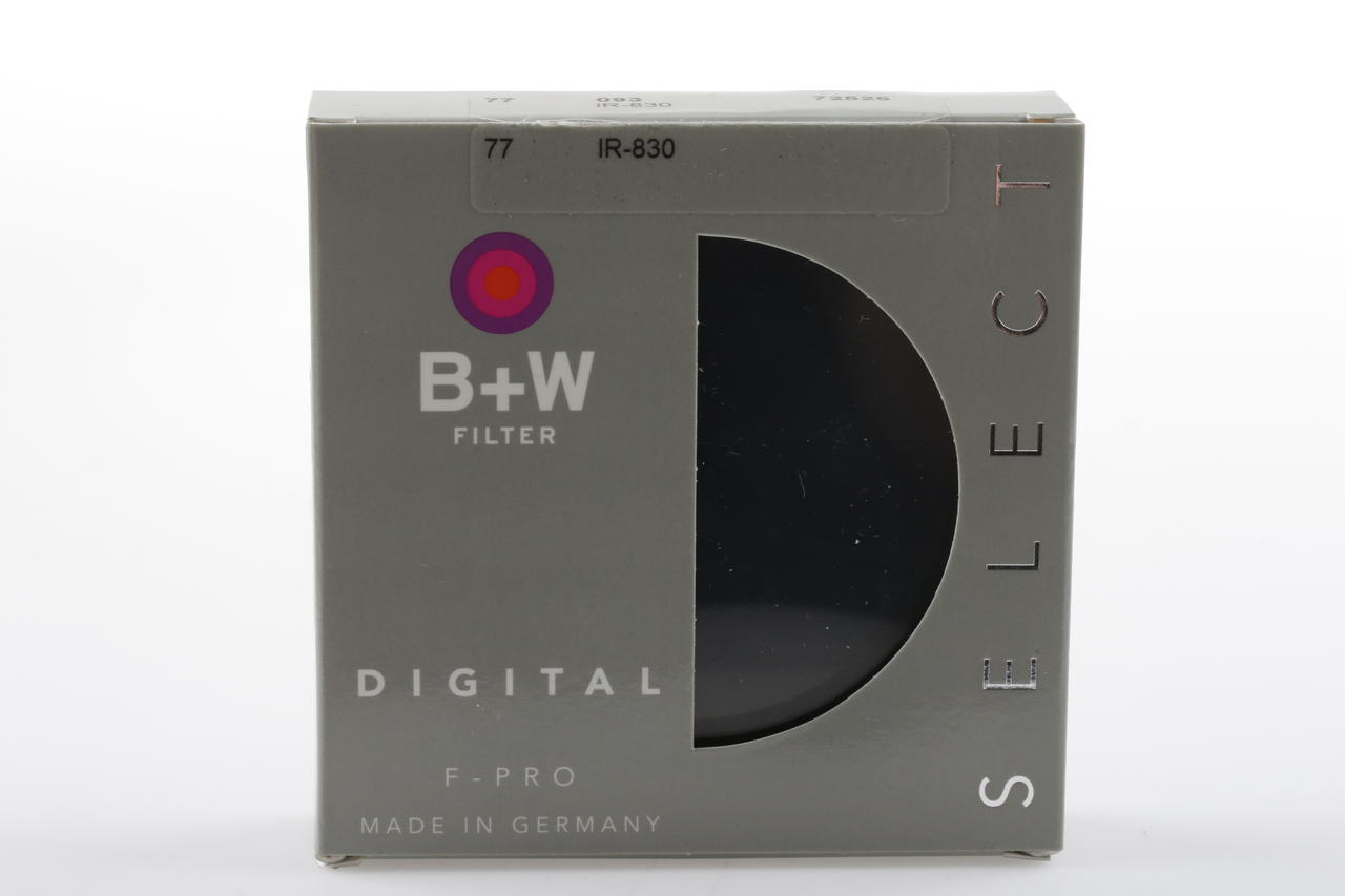 B&W IR-830 F-Pro Filter - 77mm