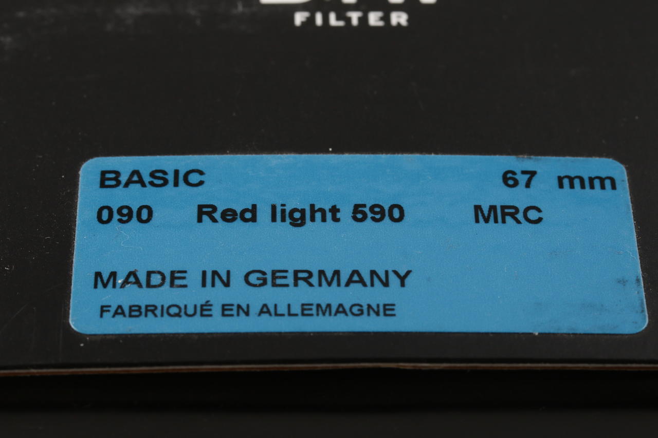 B+W Filter Rot 090MRC Hellrot 67mm
