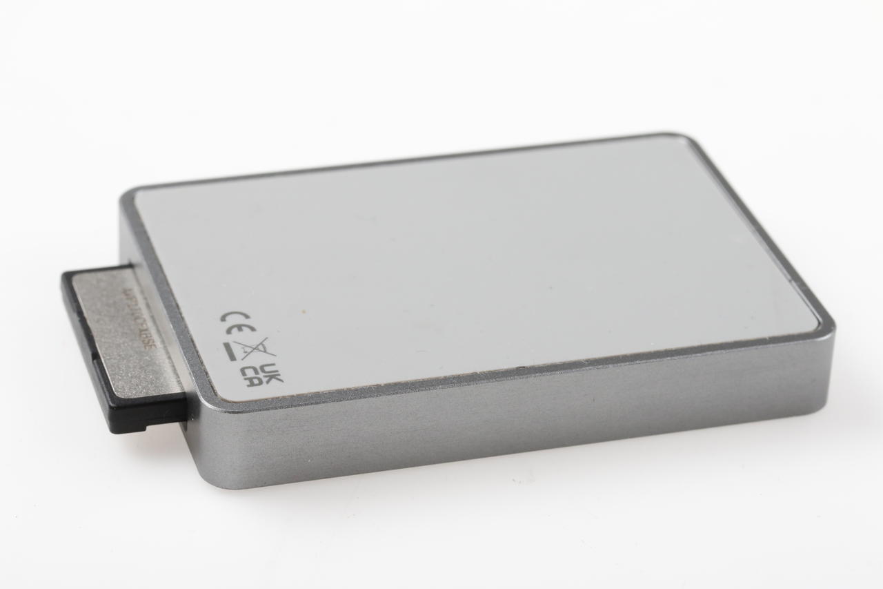 Angelbird CFexpress Typ B 1TB Speicherkarte mit Integral Lesgerät