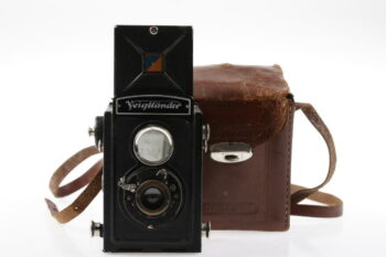 Voigtländer Brillant mit Anastigmat Voigtar 7,5cm f/6,3