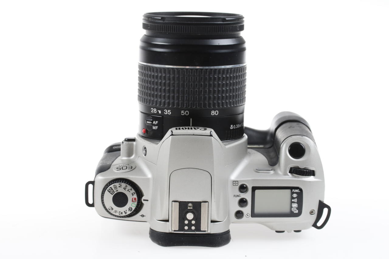 Canon EOS 300 mit EF 28-80mm f/3,5-5,6 II und Griff - #3136598