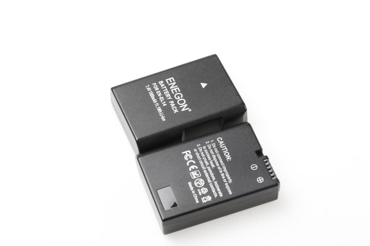 Enegon Nachbauakkus wie Nikon EN-EL14 - 2 Stück mit Ladegerät