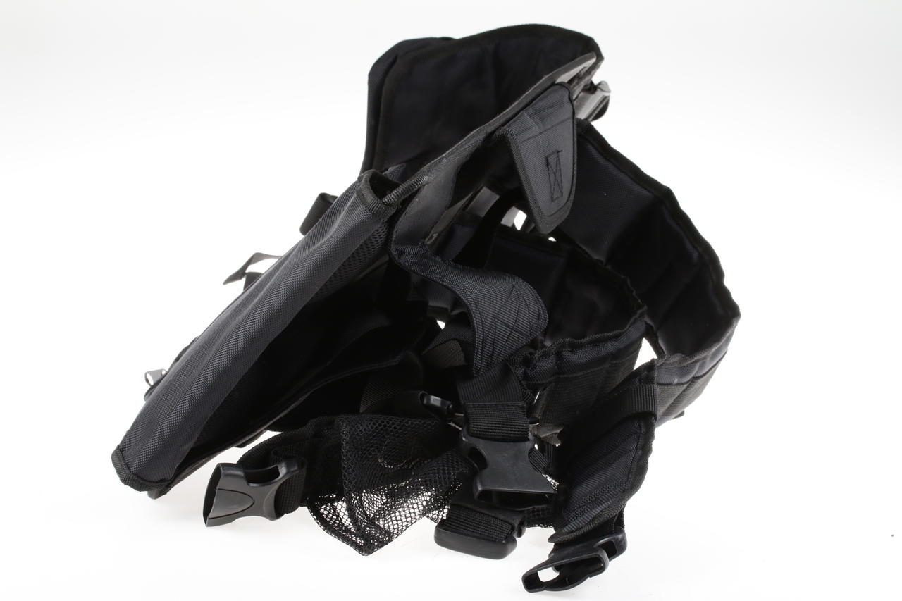 B&W Outdoor-Cases Rucksack Gurtsystem Type 50