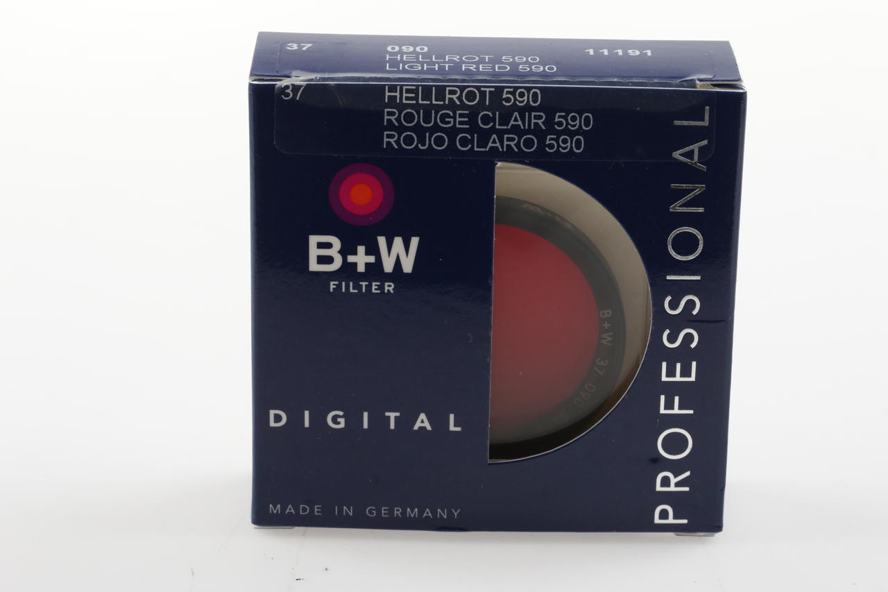 B+W 090 Red 590 Filter - 37mm