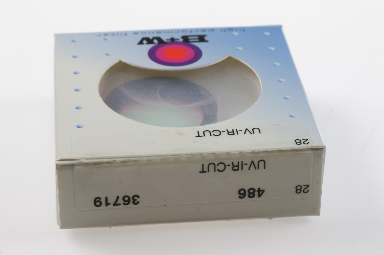 B+W UV-IR-Cut Filter - 28mm
