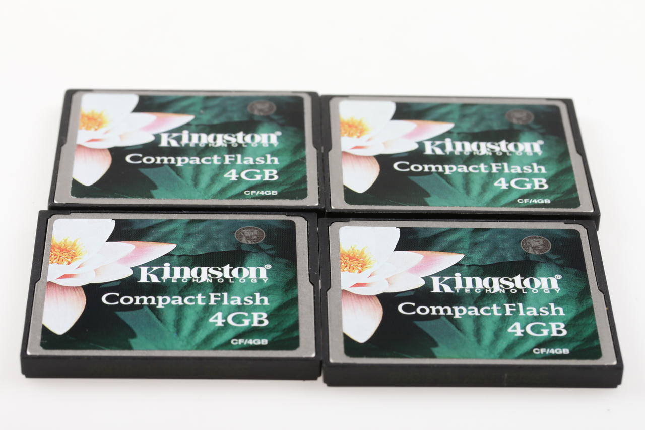 Kingston CF Karte 4 GB - 4 Stück mit Hama Box
