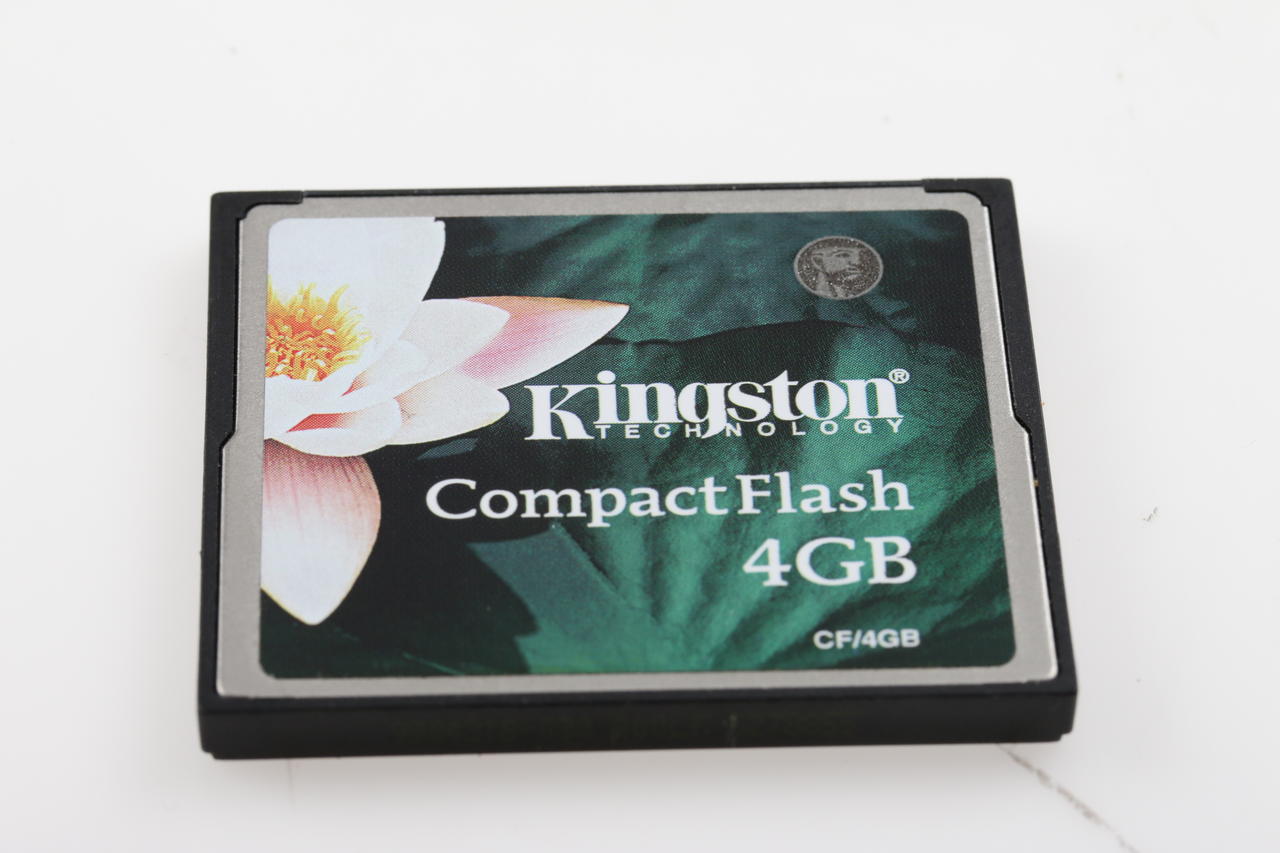Kingston CF Karte 4 GB - 4 Stück mit Hama Box