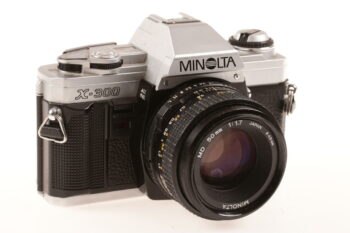 Minolta X-300 mit MD 50mm f/1,7 - #8250407