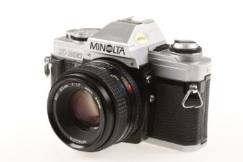 Minolta X-300 mit MD 50mm f/1,7 - #8250407