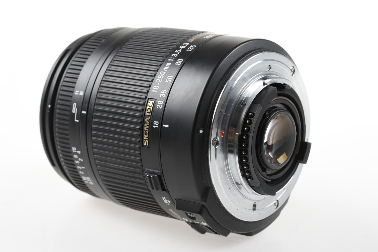 SIGMA 18-250mm f/3,5-6,3 DC OS HSM für Nikon F (DX) - #13307470