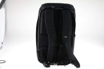 THINK TANK SpeedTop 30 Backpack Graphite