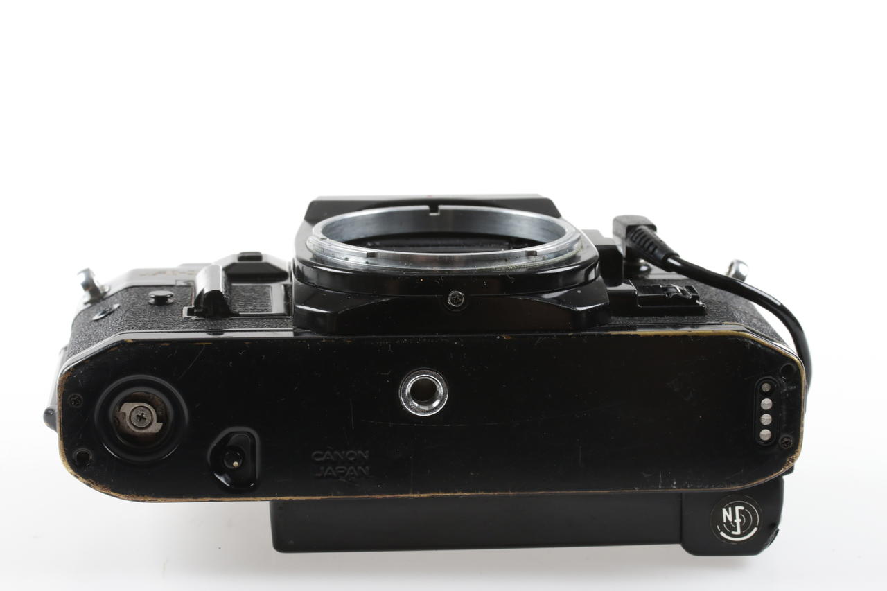 Canon A-1 Body – #398556 – Foto Köberl – Secondhand