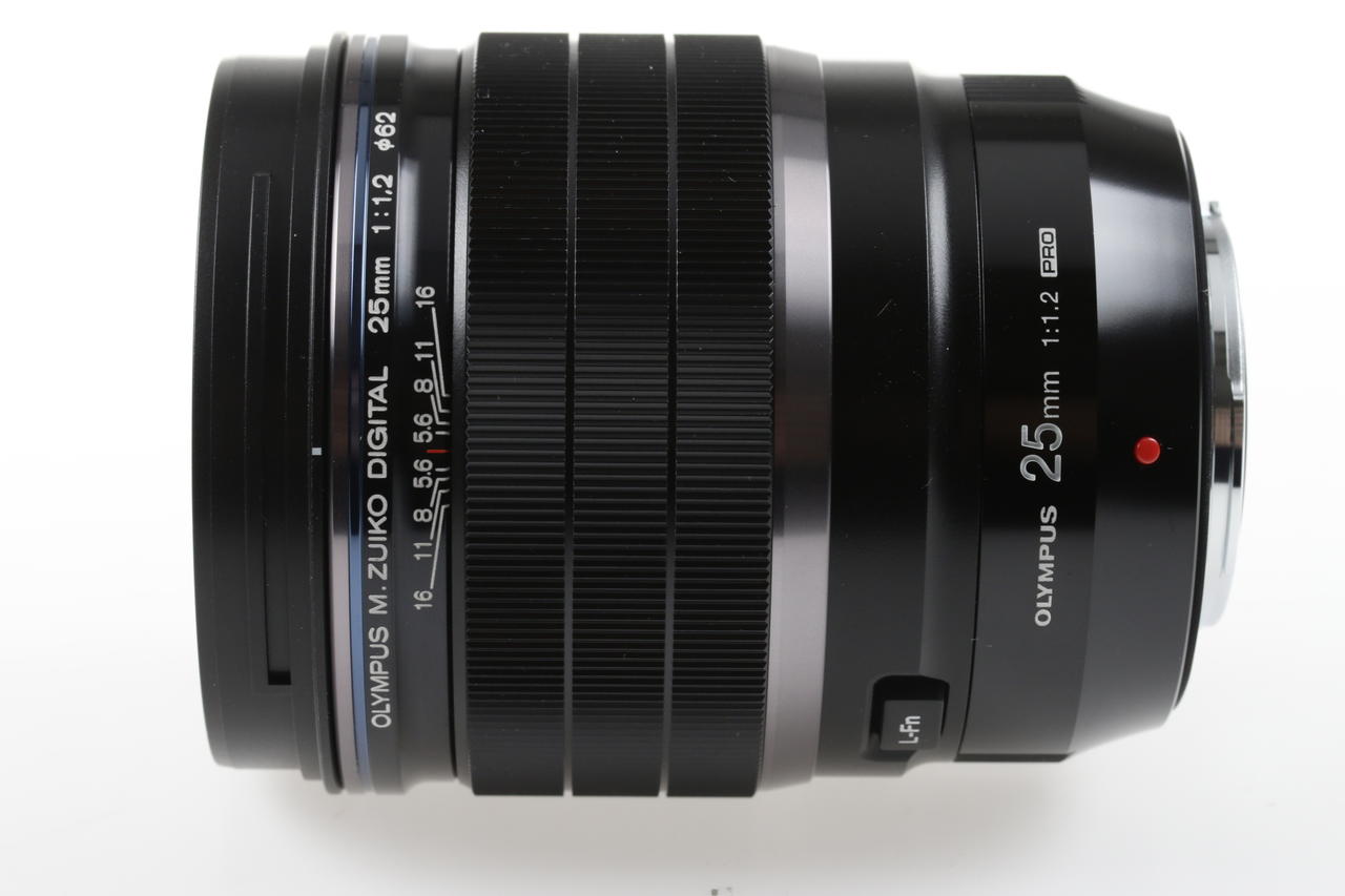 Olympus M.Zuiko Digital 25mm f/1,2 Pro für MFT - #348001968