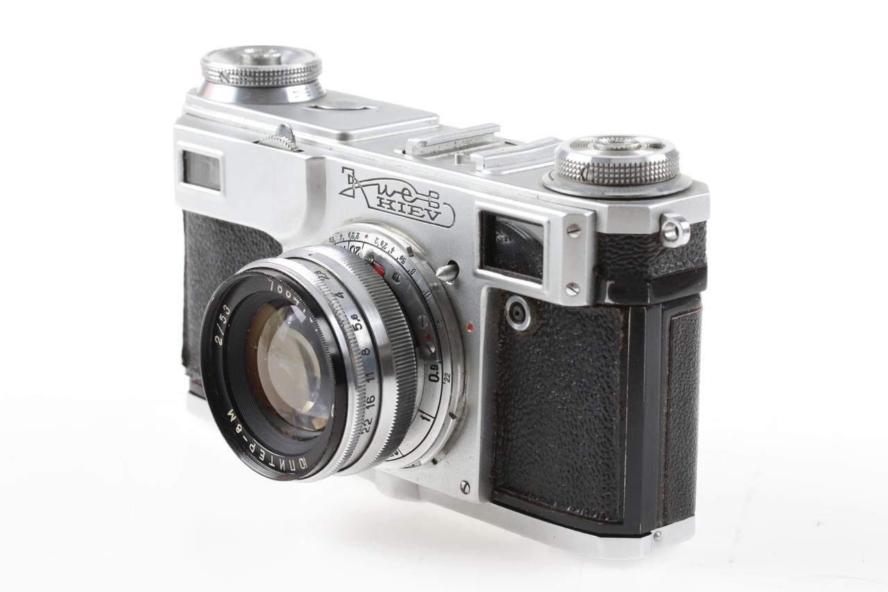 Arsenal Kiev 4a mit Jupiter 8-M 53mm f/2,0 - #7833725