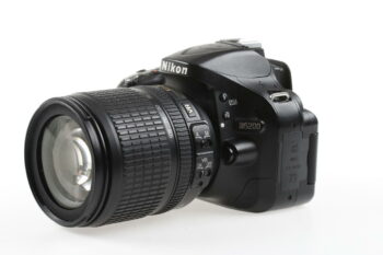 Nikon D5200 mit AF-S DX 18-105mm f/3,5-5,6 VR - #4470682