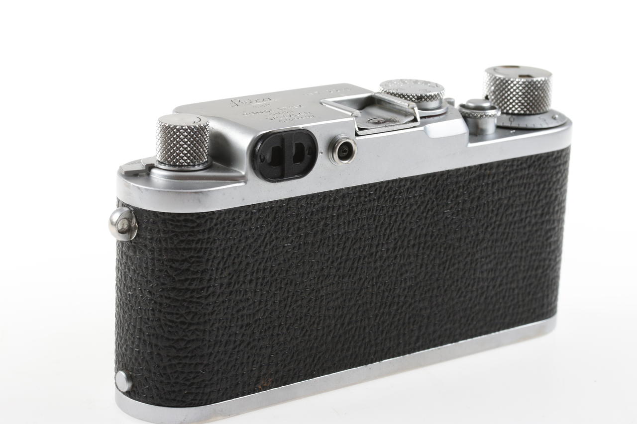 Leica IIF mit Summitar 50mm f/2,0 Red scale - #712200