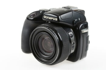 Olympus SP-570UZ Digitalkamera - #37213682
