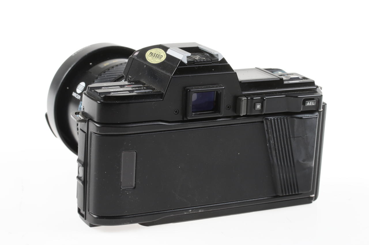 Minolta 7000 AF mit AF Zoom 35-105mm f/3,5-4,5 - #20156749