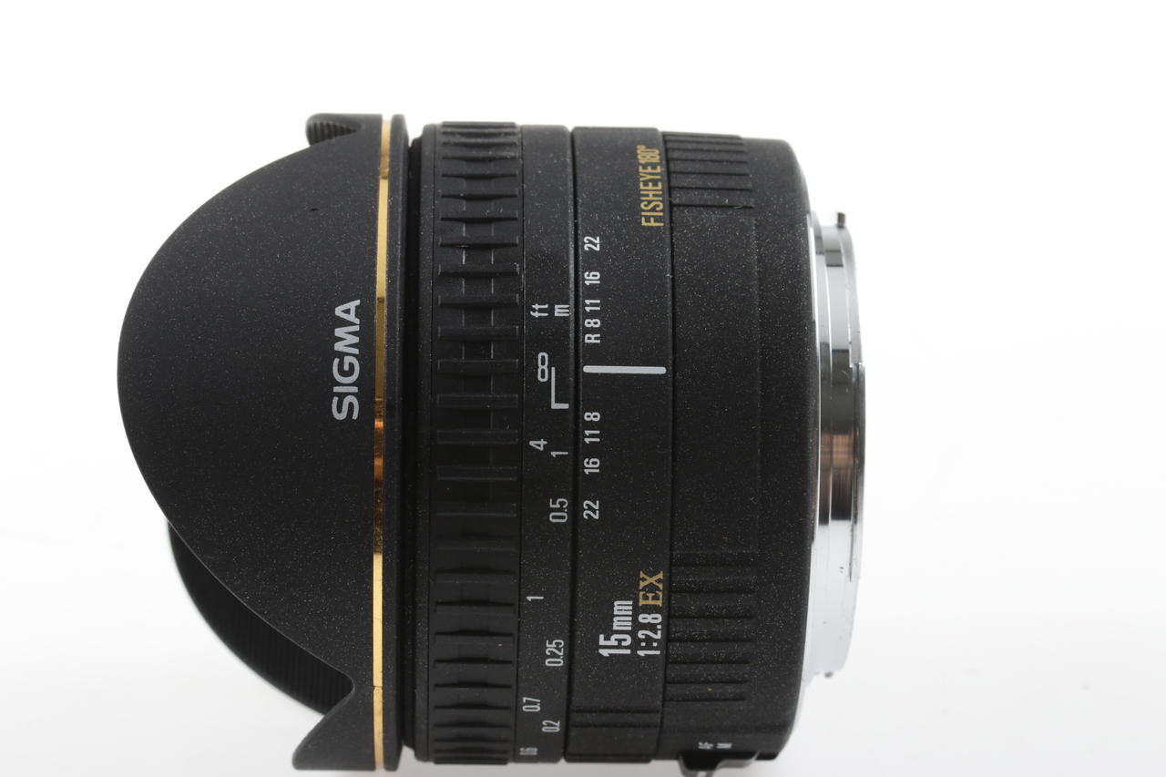 SIGMA 15mm f/2,8 EX Fisheye für Canon EF - #1001963