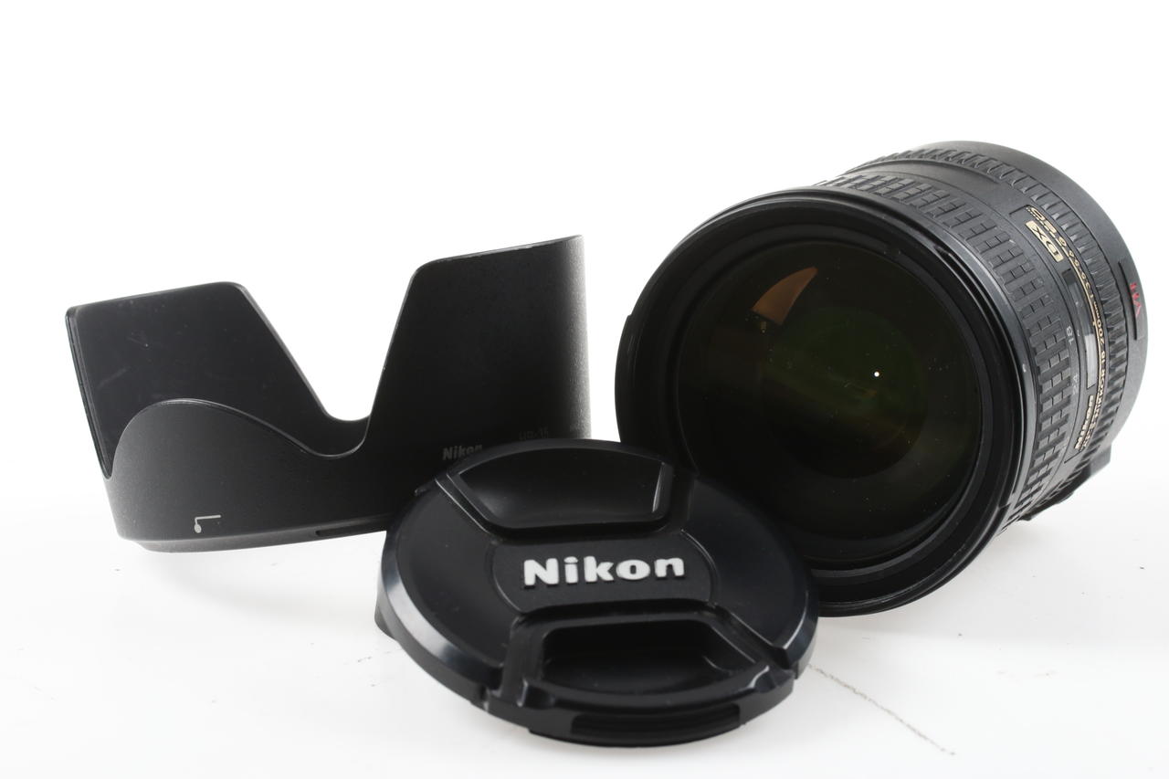 Nikon AF-S DX 18-200mm f/3,5-5,6 G ED VR - #2553585