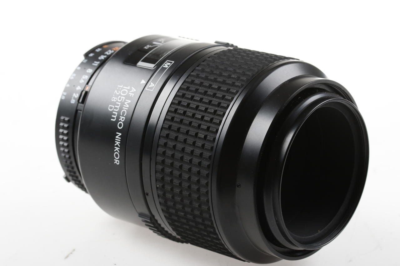 Nikon AF Micro Nikkor 105mm f/2,8 D - #3366941