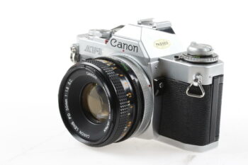 Canon AV-1 mit FD 50mm f/1,8 S.C. - #729821