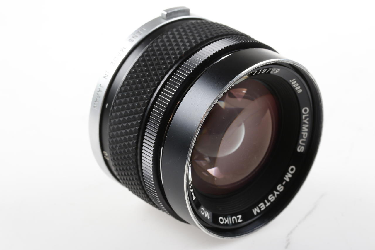 Olympus OM Auto-W 35mm f/2,0 - Weitwinkelobjektiv - #119729