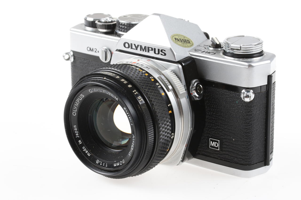 Olympus OM-2N mit F.Zuiko MC 50mm f/1,8 Auto S - #1089365