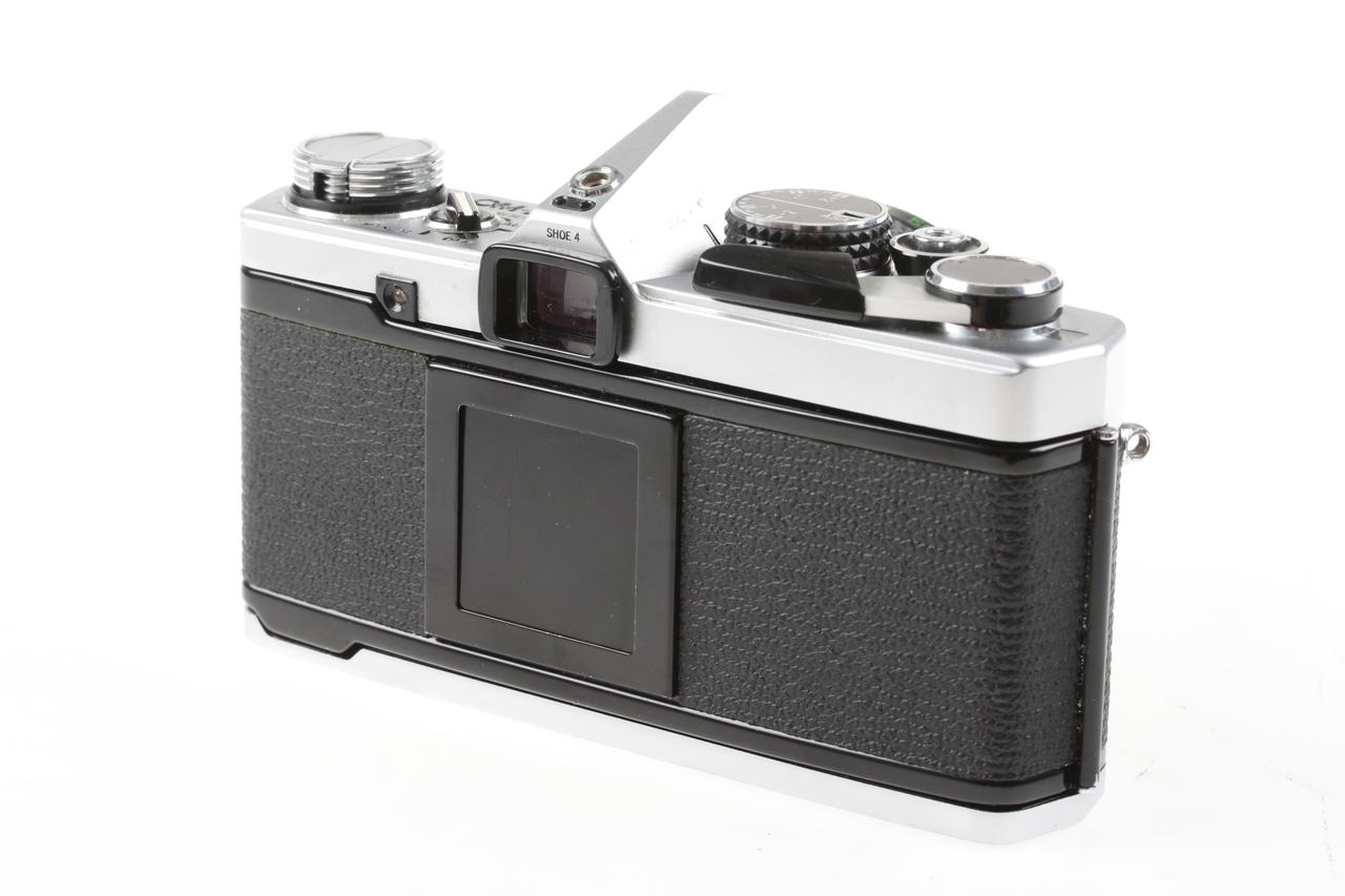 Olympus OM-2N mit F.Zuiko MC 50mm f/1,8 Auto S - #1089365