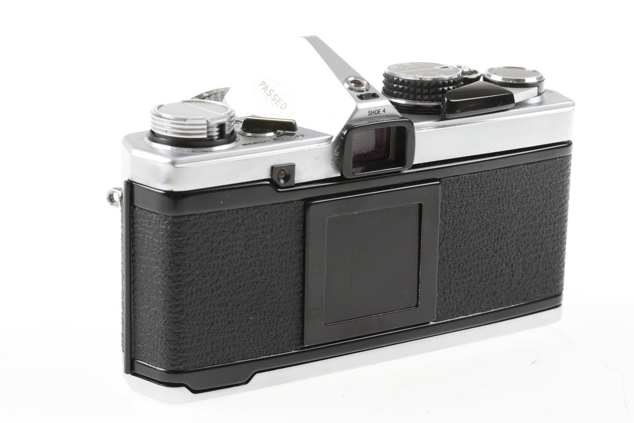 Olympus OM-2N mit F.Zuiko MC 50mm f/1,8 Auto S - #1089365