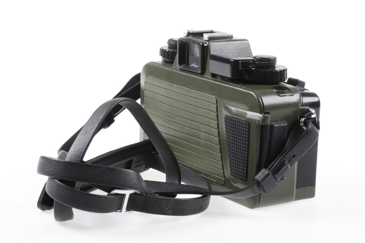 Nikon Nikonos V mit Nikkor 35mm f/2,8 - #2109884