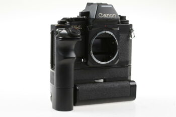 Canon F-1 New mit Power Winder
