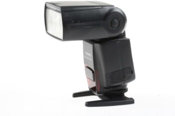 Yongnuo Speedlite YN560-IV mit Mittenkontakt