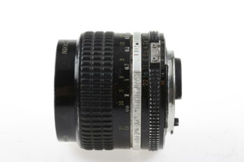 Nikon MF 35mm f/2,0 AI-S - #269675